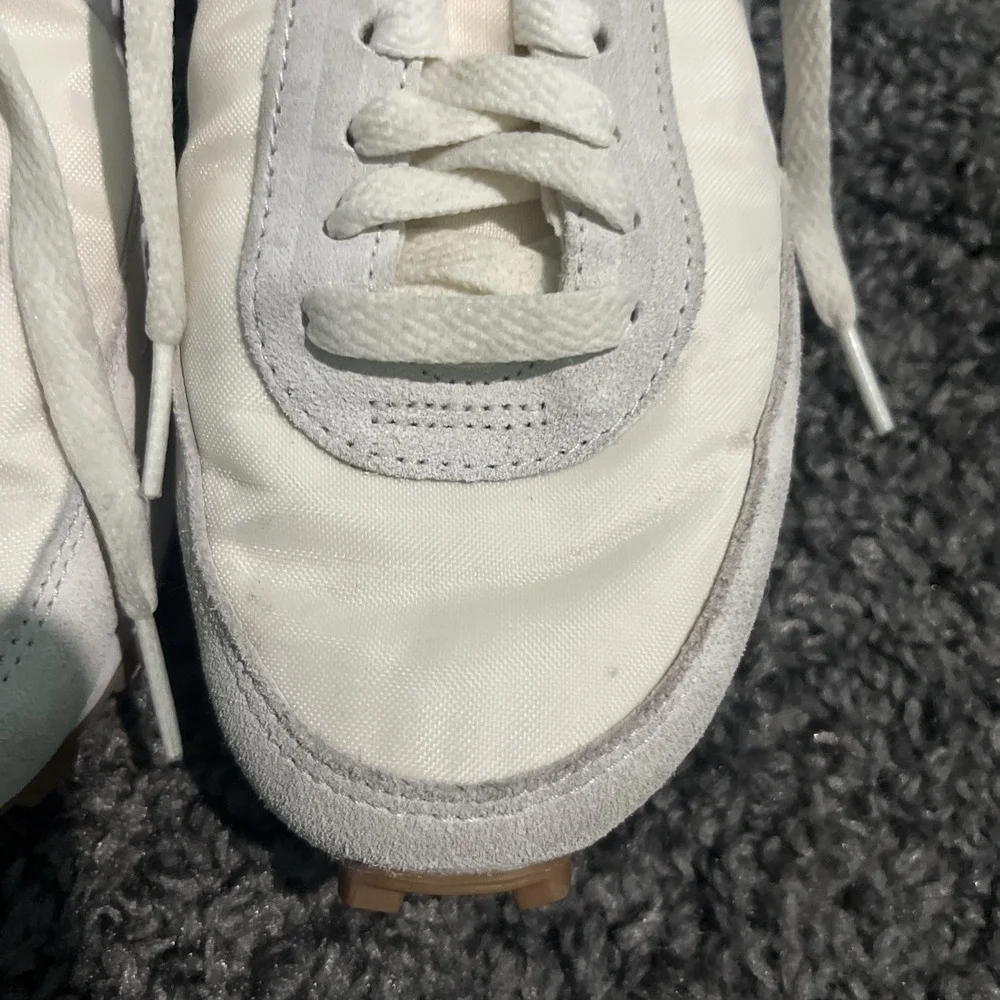 Nike Daybreak Sneaker Women US 7.5 White Pale Ivory Light Smoke Grey Retro Shoes - Picture 2 of 16